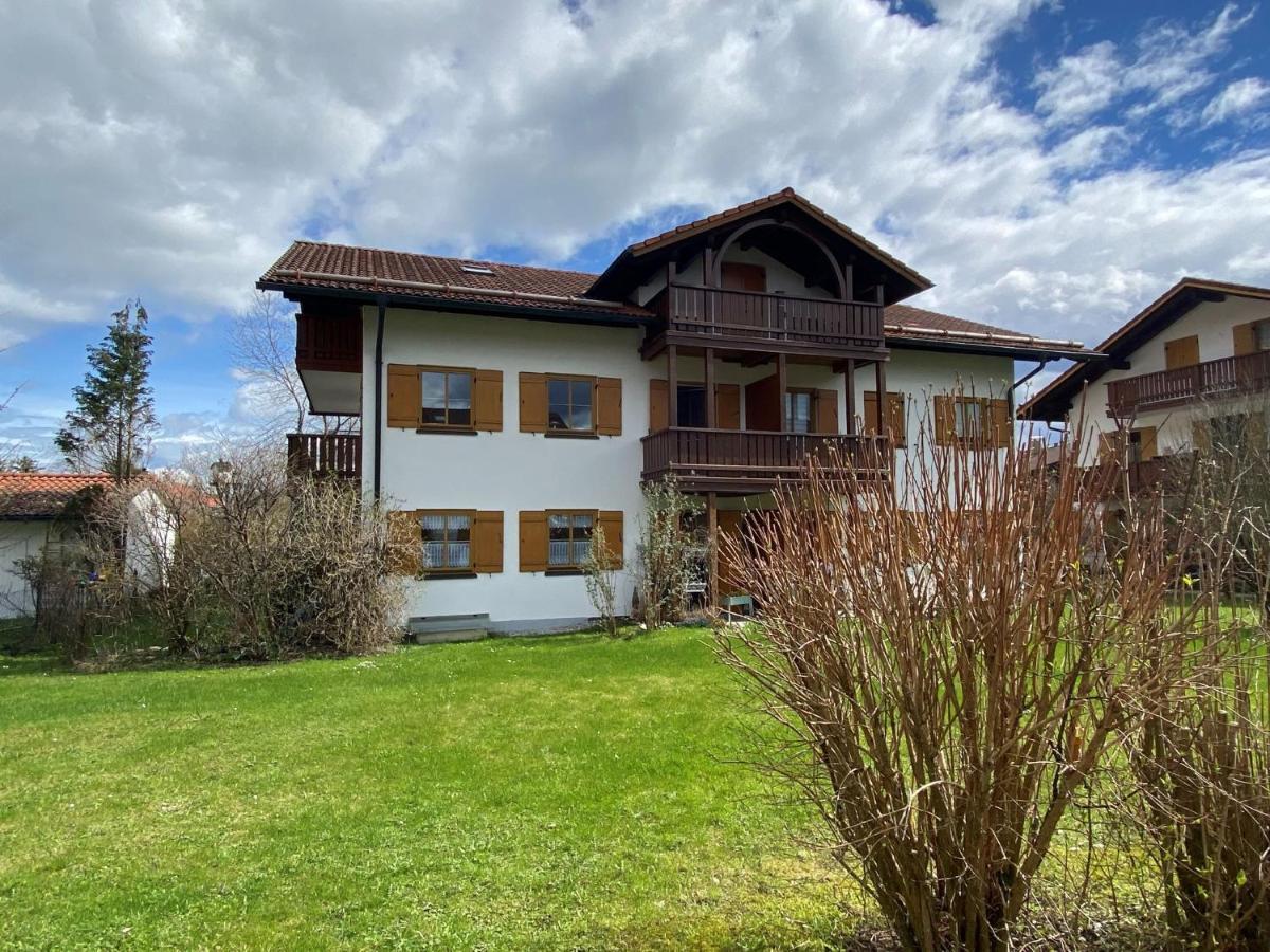 Modern Eingerichtete Wohnung Mit 2 Schlafzimmern Bergen  Exterior photo