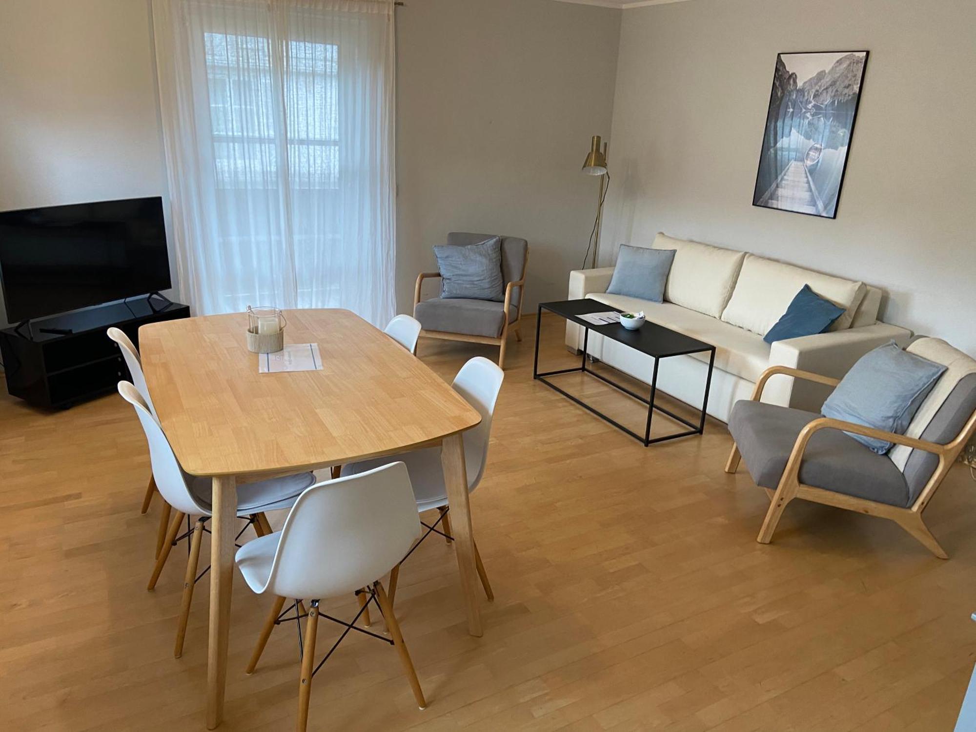Modern Eingerichtete Wohnung Mit 2 Schlafzimmern Bergen  Exterior photo